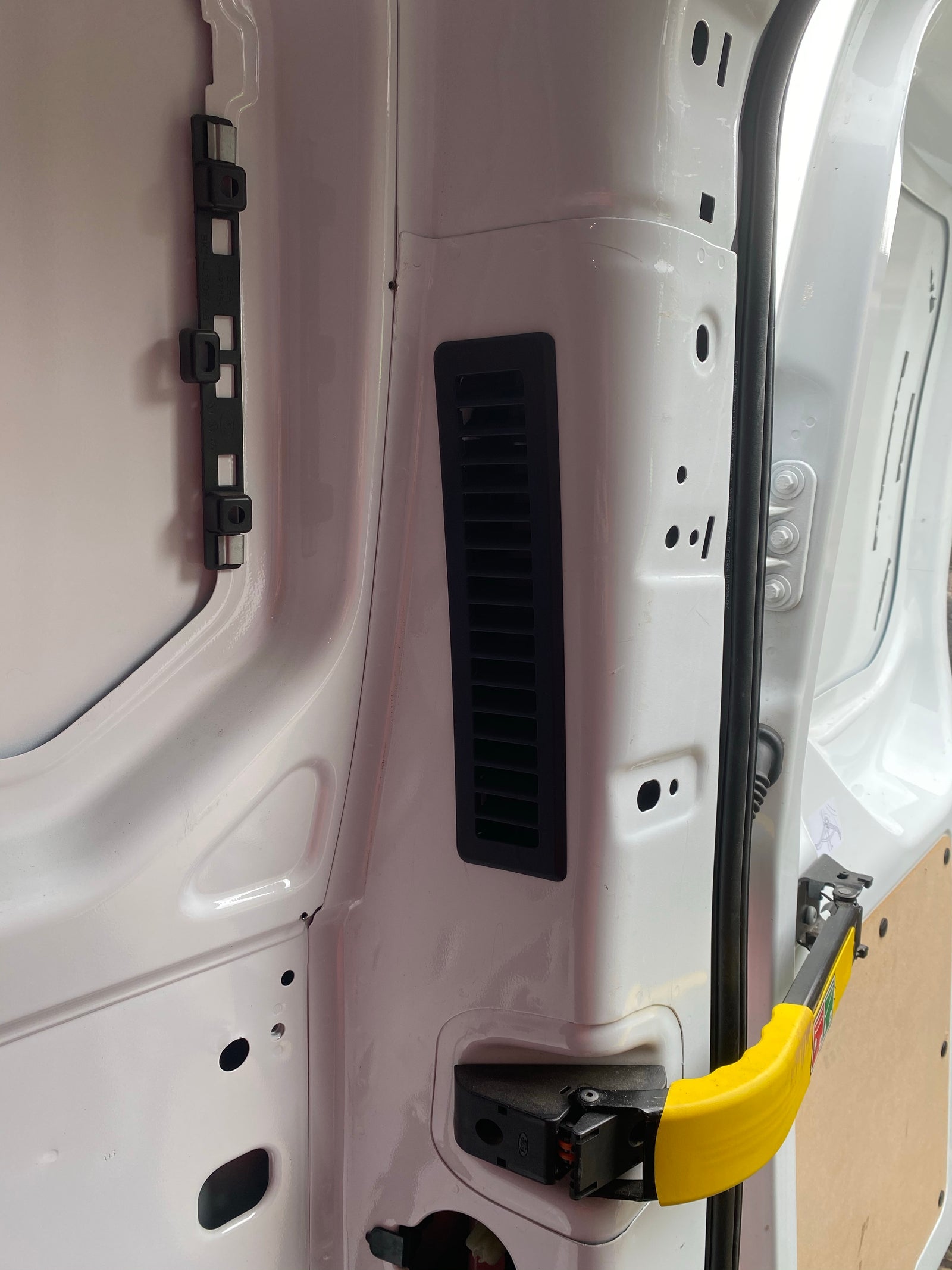 Transit Custom “C” Pillar top trim